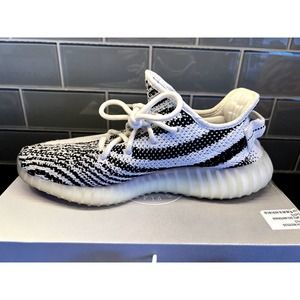 Yeezy x Adidas | 350 V2 Zebra Boost Sneakers size US 8
